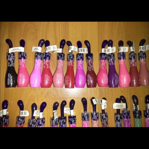 Lips Gloss 24 hours “Excel Paris” Price for 6ct - Picture 3 of 5